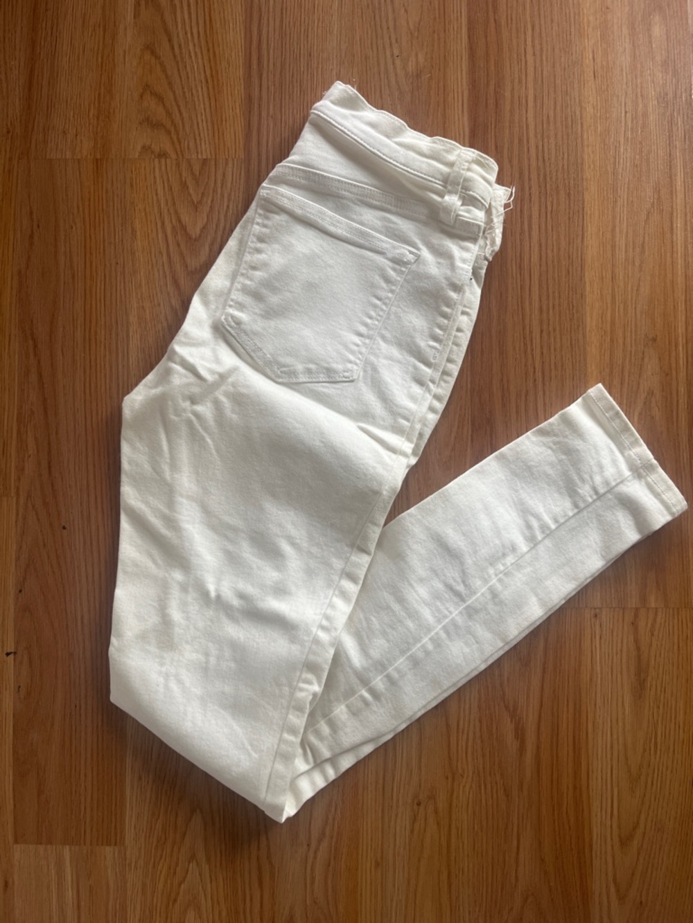 Free People Off-White Skinny Jeans - High-Rise Stretch Denim